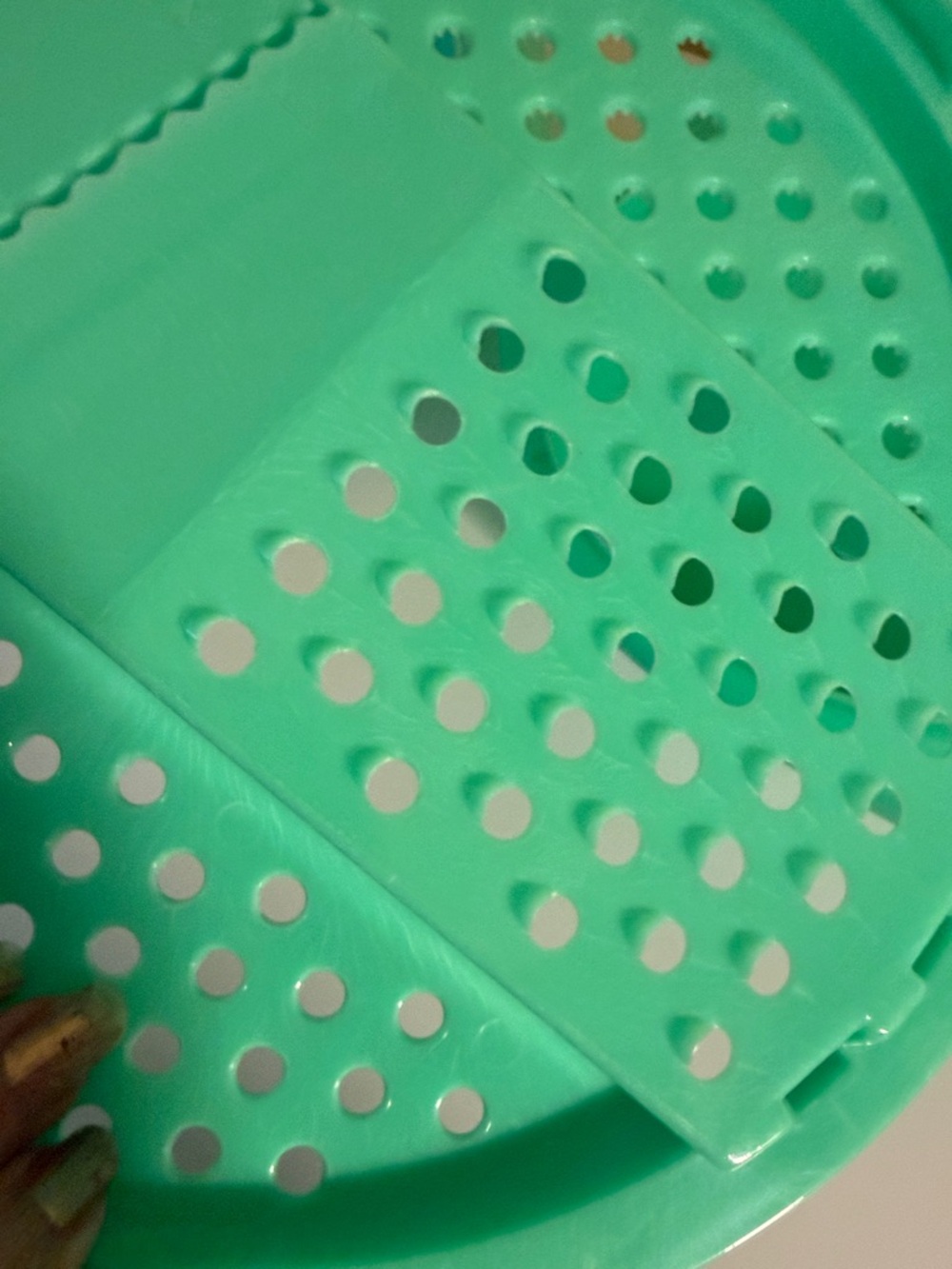 Tupperware Teal Multi-Purpose Plastic Strainer/Grater Set - Picture 4 of 6